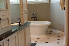 bath85
